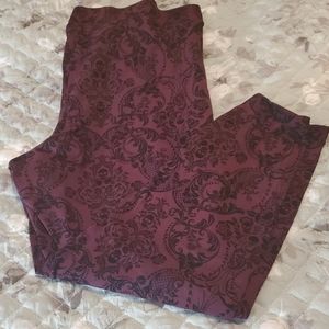 Size 3 Torrid premium leggings